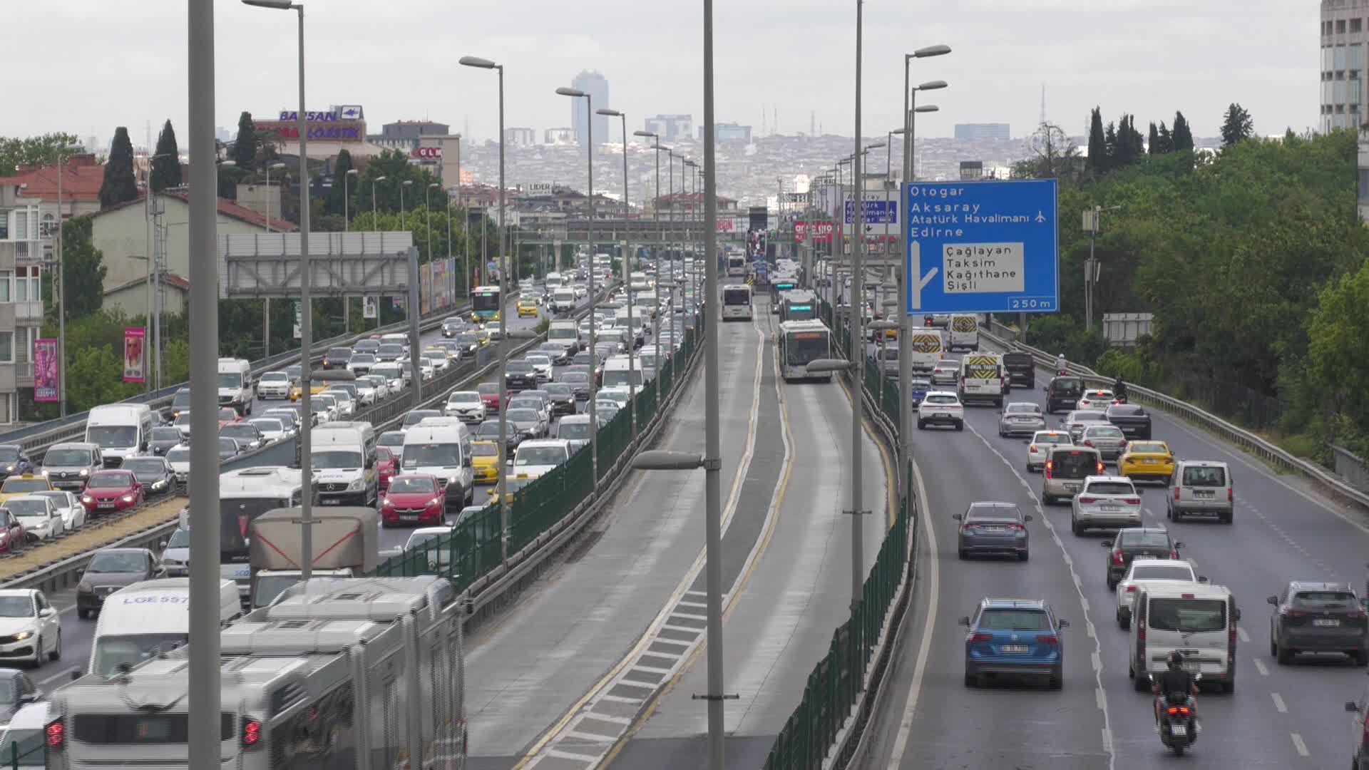 Stanbul Da Bayram D N De Trafik Rahat