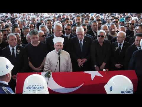 Yaşamını yitiren Kadir İnanır için Barbaros Hayrettin Paşa Camisi'nde cenaze töreni düzenleniyor