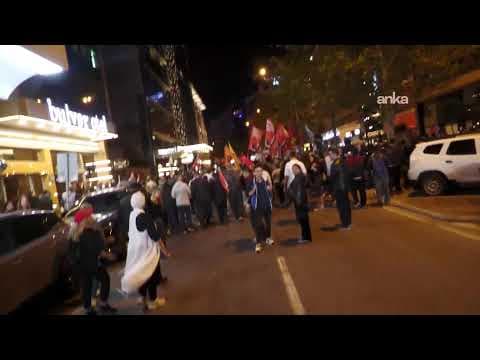 YENİ Parti İzmir İl Başkanlığı, Cemil Tugay'ın AK Parti'ye geçişini protesto ediyor #Canlı