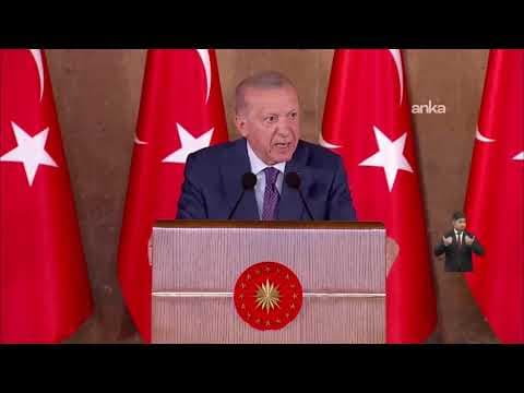 Cumhurbaşkanı Erdoğan, Ahlat'ta Kabine Toplantısı'nın ardından açıklama yapıyor #Canlı