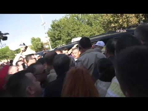 YENİ Parti Genel Başkanı Özgür Özel, Hacıhaliller Mahallesi'nde köy kahvesi ziyaret ediyor #Canlı