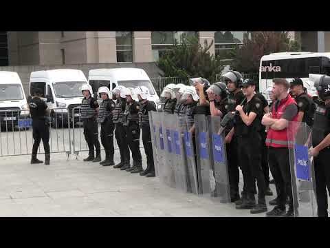 İstanbul Emek, Barış ve Demokrasi Güçleri'ne İstanbul Adliyesi önünde polis müdahalesi #Canlı