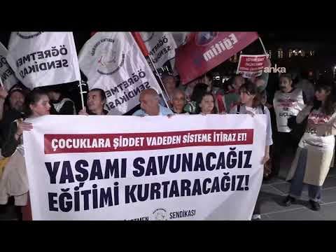 Özel Öğretmenler Sendikası, okullarda yaşanan saldırılara ilişkin Kadıköy'de açıklama yapıyor #Canlı