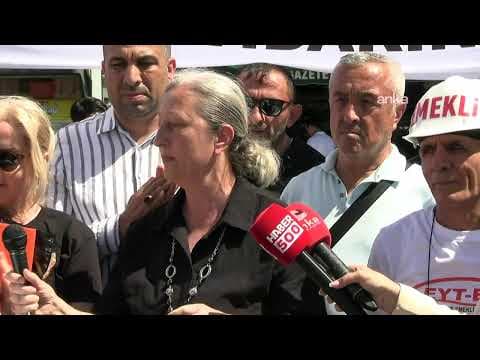 EYT ve Tüm Emekliler Federasyonu Kadıköy İskele'de açıklama yapıyor /İstanbul #Canlı