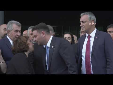 Üsküdar Belediye Başkanlığı önünde açıklama yapılıyor #Canlı