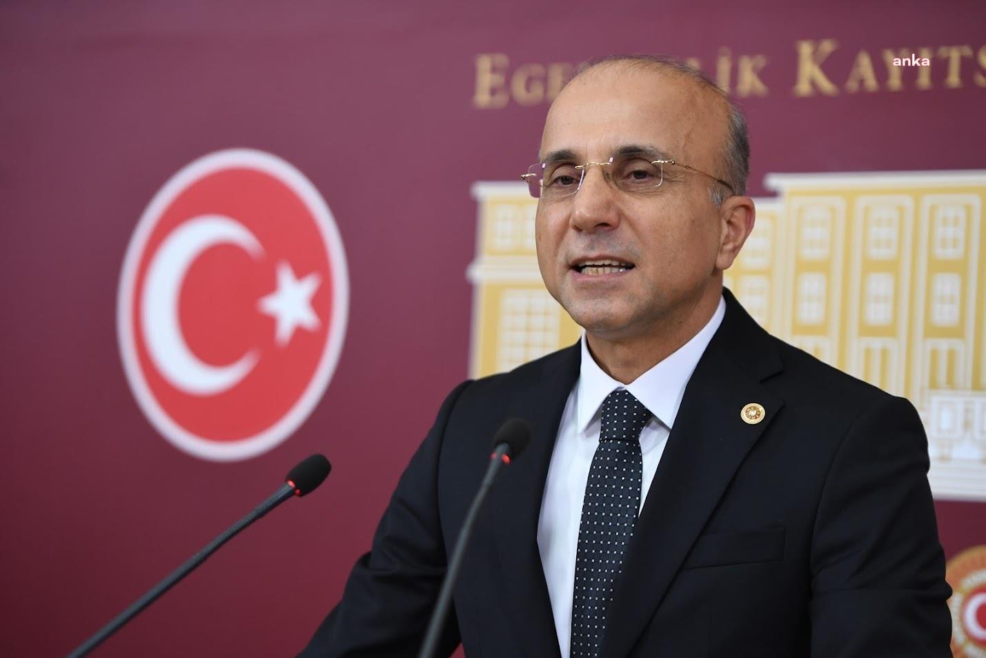 AŞKIN GENÇ'TEN MHP'YE PINARBAŞI TEPKİSİ: DİN VE MİLLİYETÇİLİK ÜZERİNDEN SİYASET YAPMAYI BIRAKIN