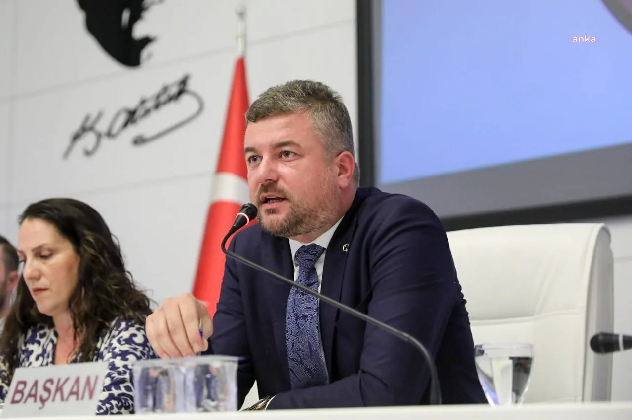 Buca Belediye Başkanı Görkem Duman'dan TİS sürecine ilişkin açıklama: 42 bin lira teklif ettik. Sendika teklifimizi geri çevirdi