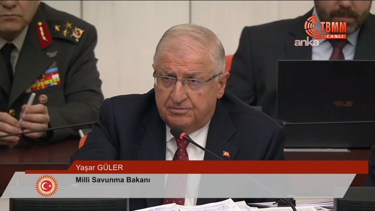Milli Savunma Bakanı Yaşar Güler: Afrin'de sivillerin güvenli dönüşü için teröristlerin döşediği mayınları temizliyor, tünelleri kapatıyoruz