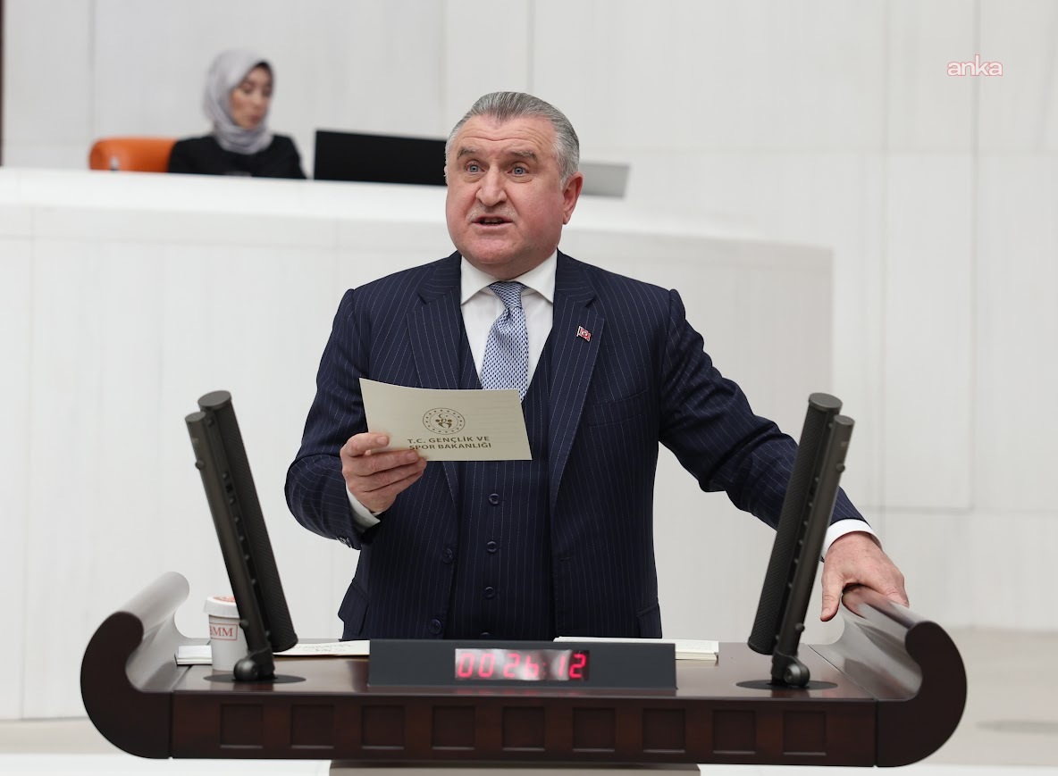 Gençlik ve Spor Bakanı Bak: Cudi'de artık roket sesi yok, raket sesi var