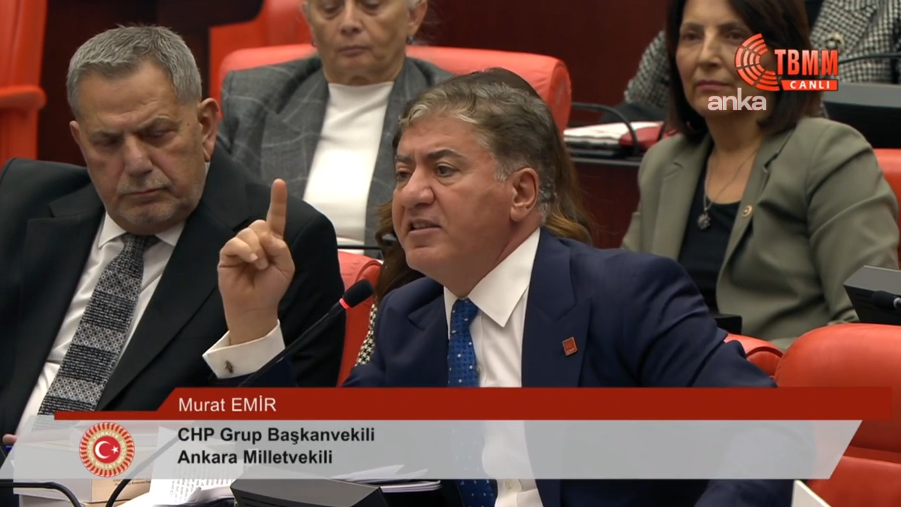 CHP'li Emir'den Bakan Ersoy'a Kartalkaya tepkisi: Yargılanmanın önünü siz açmadınız, yargılamanın önünü tıkamayı tercih ettiniz