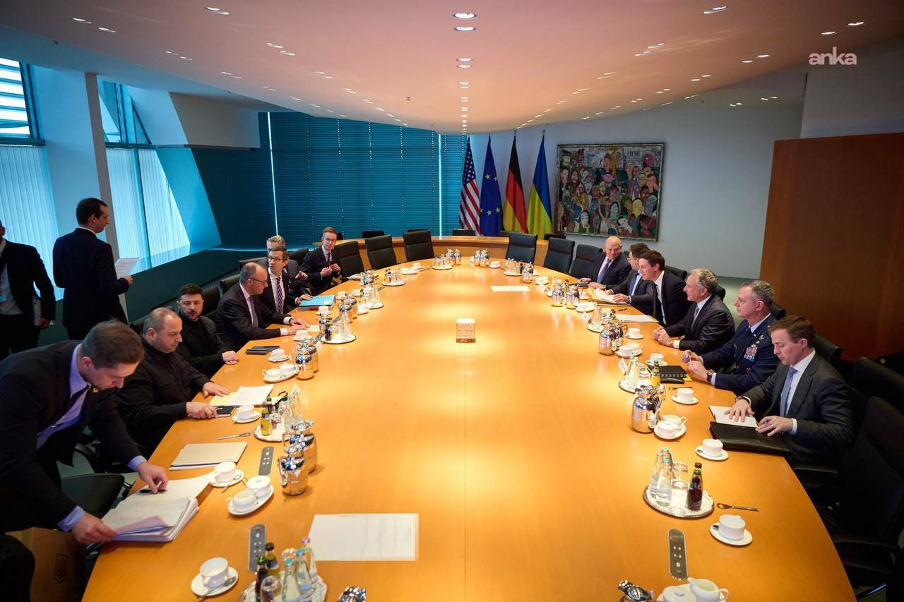 ABD Temsilcisi Steve Witkoff: Berlin'deki Rusya-Ukrayna Savaşı görüşmelerinde büyük ilerleme kaydedildi