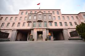 MSB: Türkiye'ye yaklaşan İHA düşürüldü