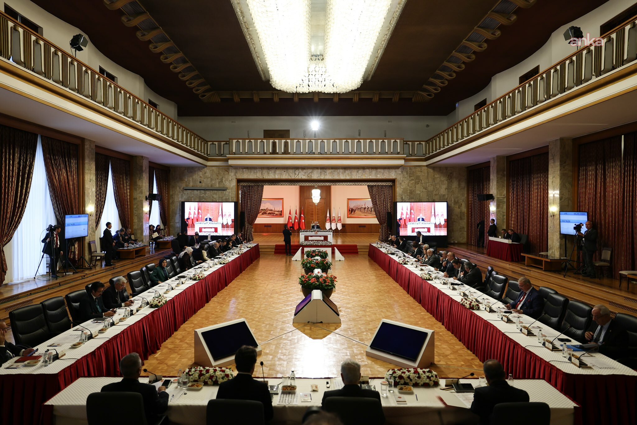 Milli Dayanışma Kardeşlik ve Demokrasi Komisyonu için hazırlanan rapor cuma günü TBMM Başkanlığı'na sunulacak