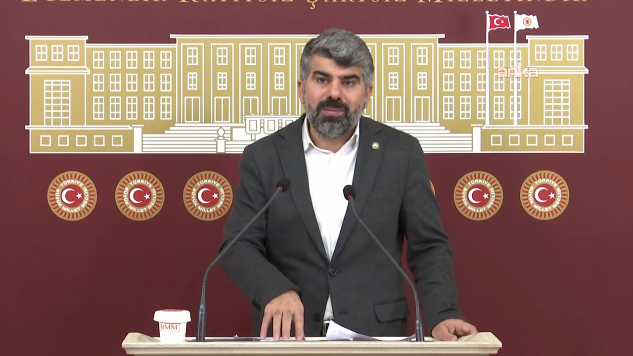 HÜDA PAR Mersin Milletvekili  Faruk Dinç: Kadın hastalıkları bölümlerinde sadece kadınlardan oluşacak personel veya kadınlardan oluşacak hekimler olmalıdır