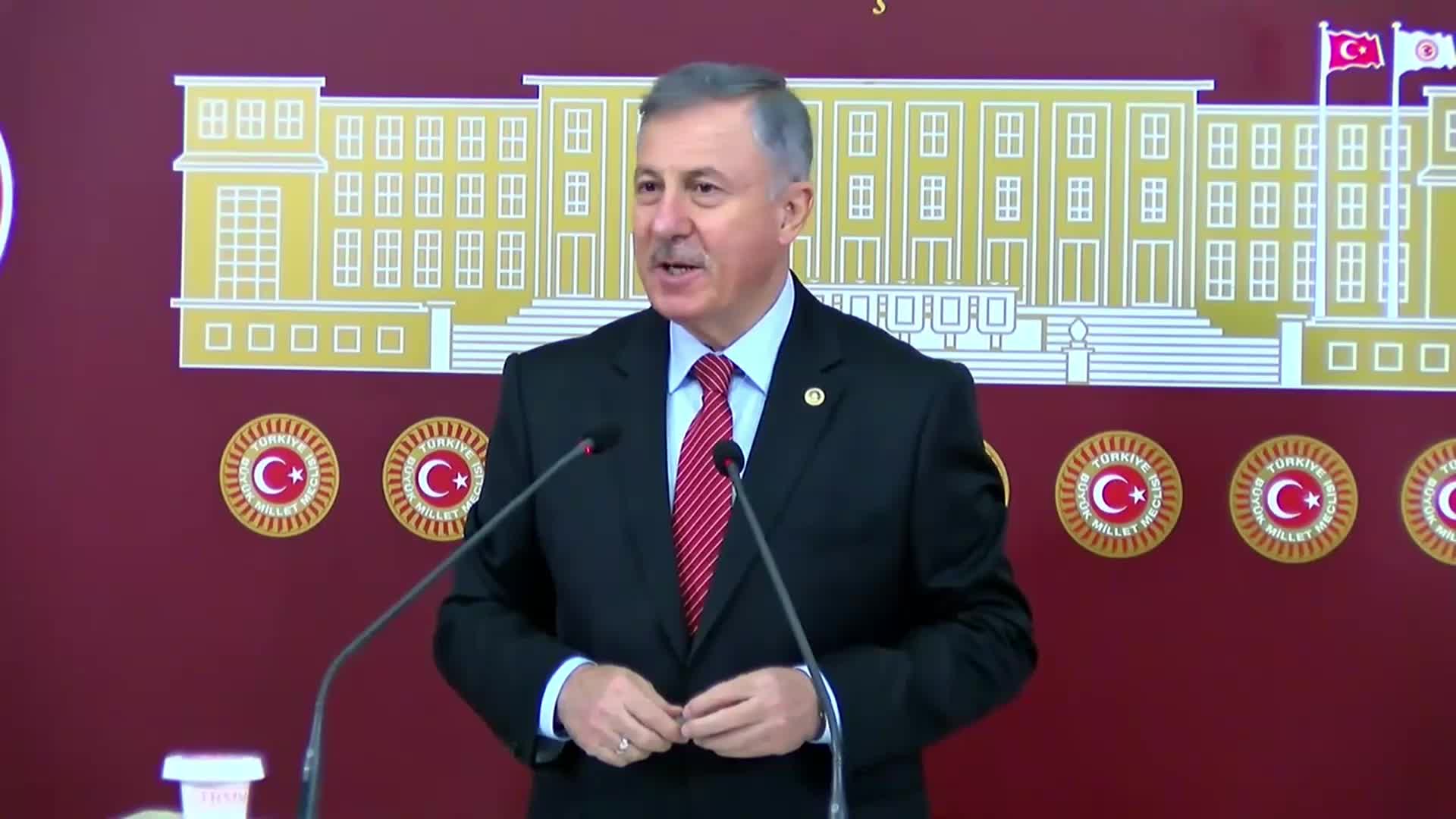 Selçuk Özdağ'dan TBMM Başkanı Kurtulmuş'a Pedro Sanchez çağrısı: Gelsin Meclis'te konuşsun