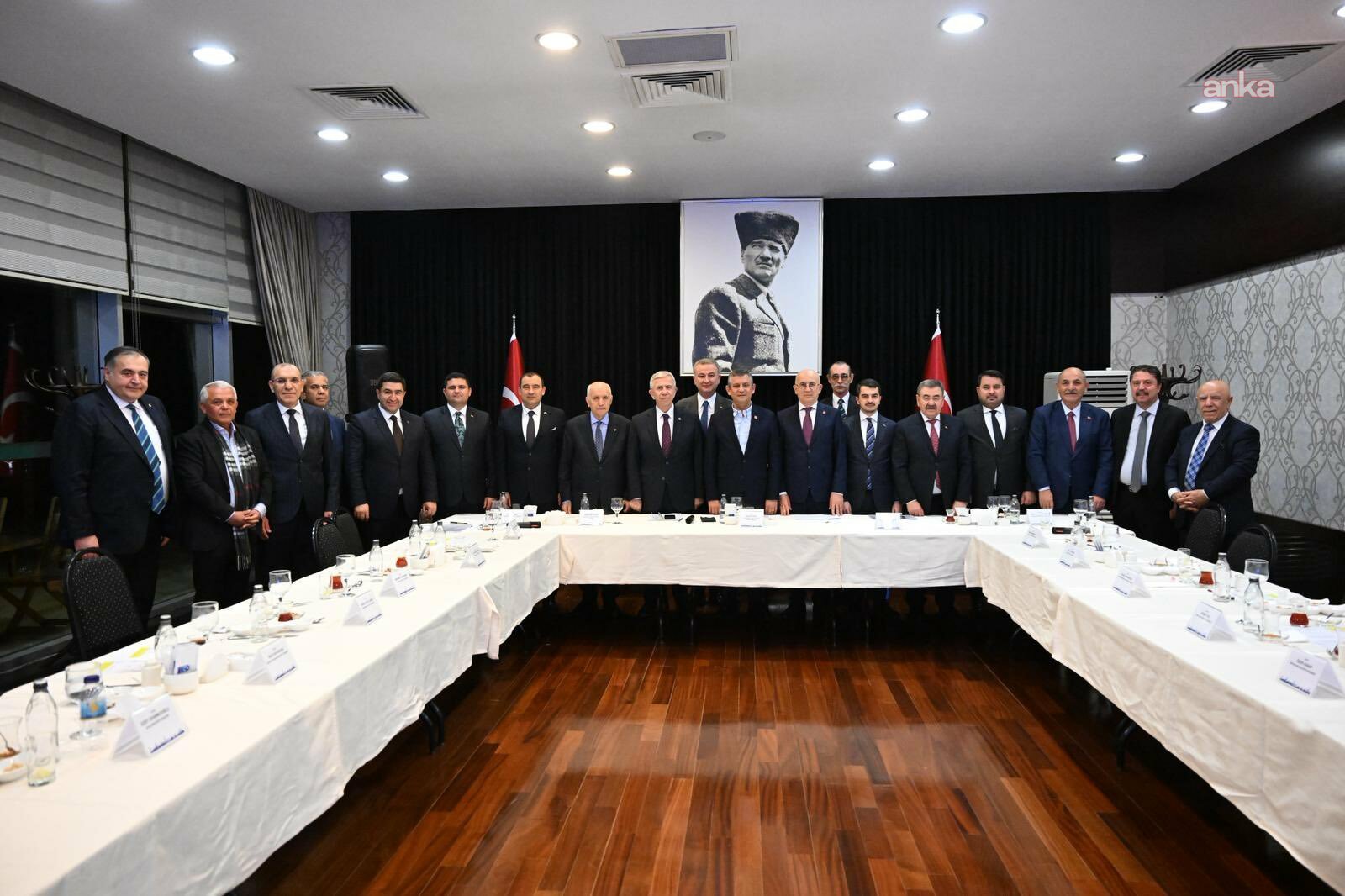 Ankara'da CHP'li belediye başkanlarından uyum vurgusu: Var gücümüzle çalışmaya devam edeceğiz