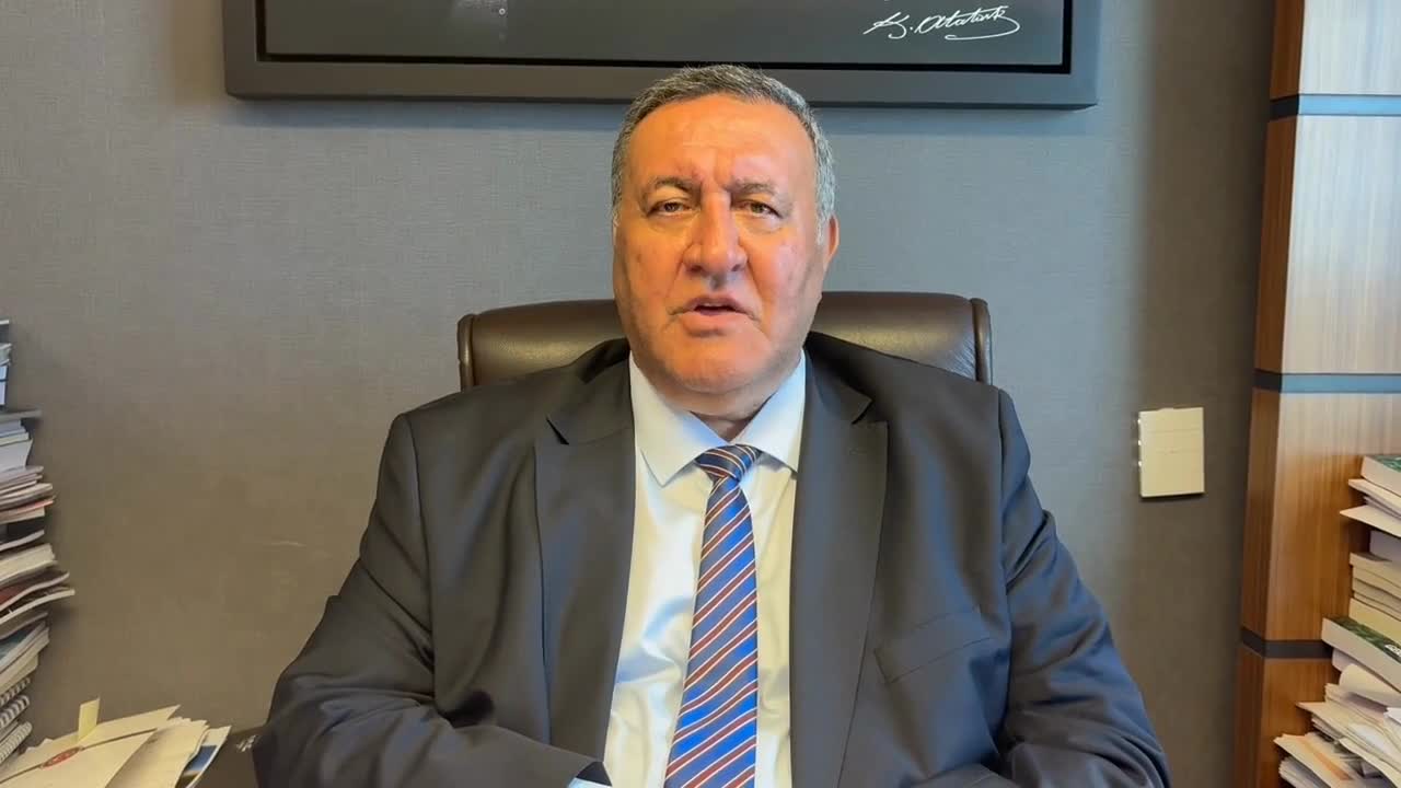 Ömer Fethi Gürer: 2002'de bir stadyumu dolduramayan borçlu yaşlı sayısı, bugün koca bir şehrin nüfusuna erişti