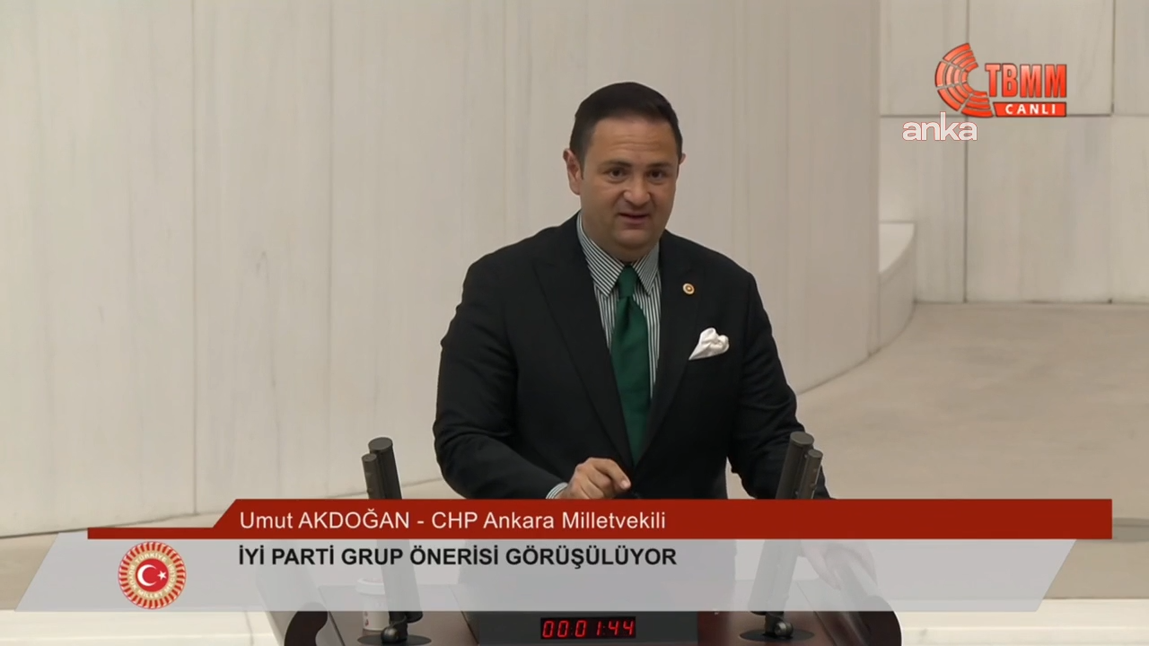TBMM Genel Kurulu'nda konuşan CHP'li Akdoğan: Siz, demokrasiden mutlakiyete geçmek için çaba sarf ediyorsunuz