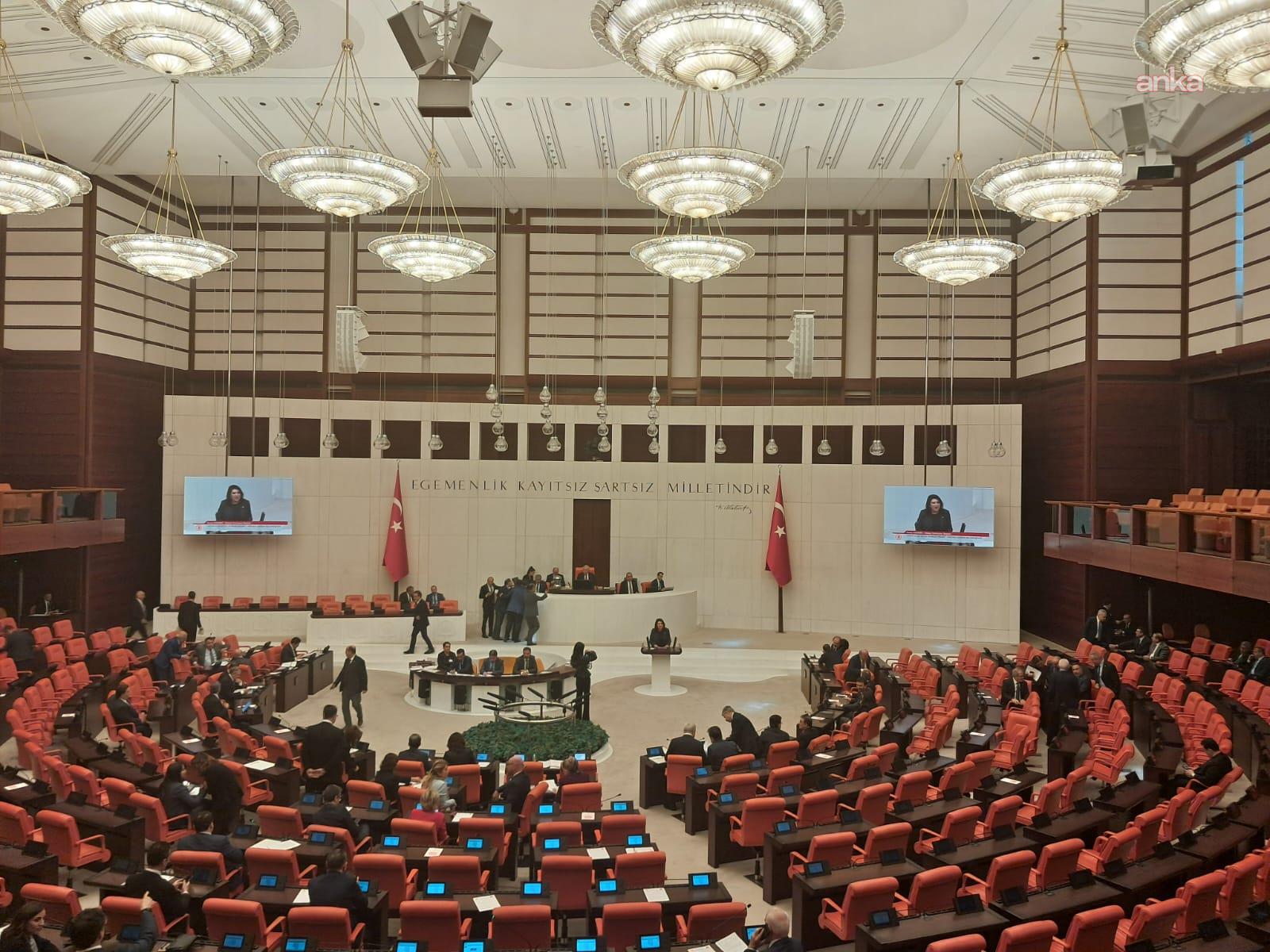 TBMM Genel Kurulu'nda Kahramanmaraş saldırısında hayatını kaybeden öğrencinin cenazesine bakanların katılıp, katılmadığı tartışıldı