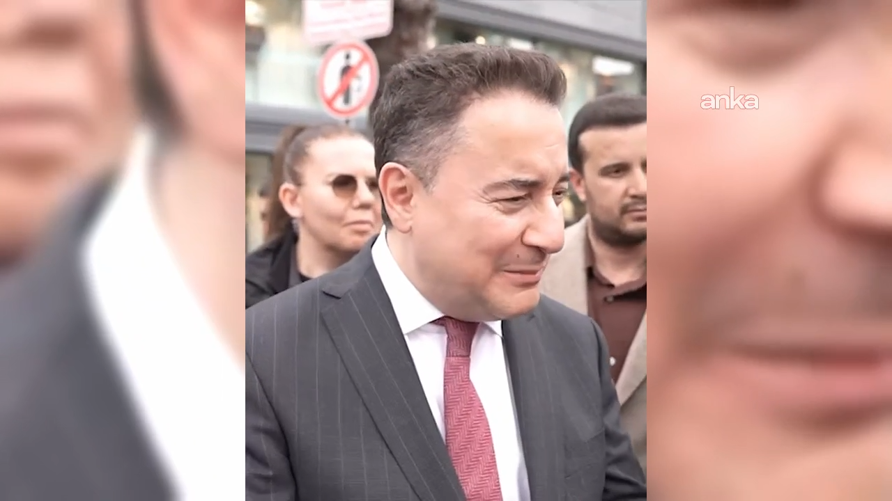 Babacan'dan Antalya'da çay-simit hesabı: Çay simit hesabıyla geldiler, herhalde çay simit hesabıyla gidecekler