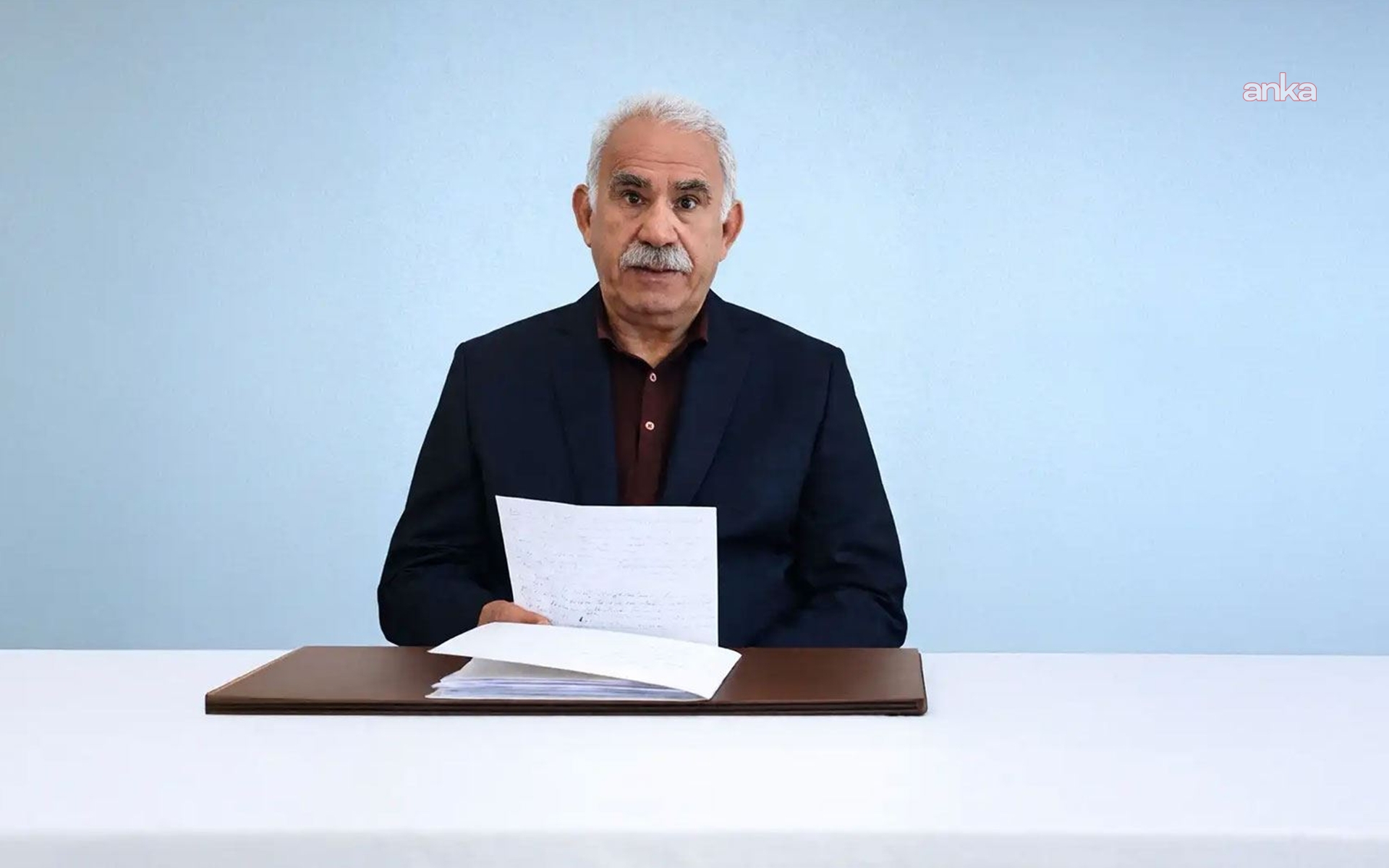 Öcalan, Diyarbakır’daki Demokratik Birlik İnisiyatifi'nin konferansına mesaj yolladı: Önümüzdeki dönem, Kürt toplumu açısından bir yeniden kuruluş dönemidir