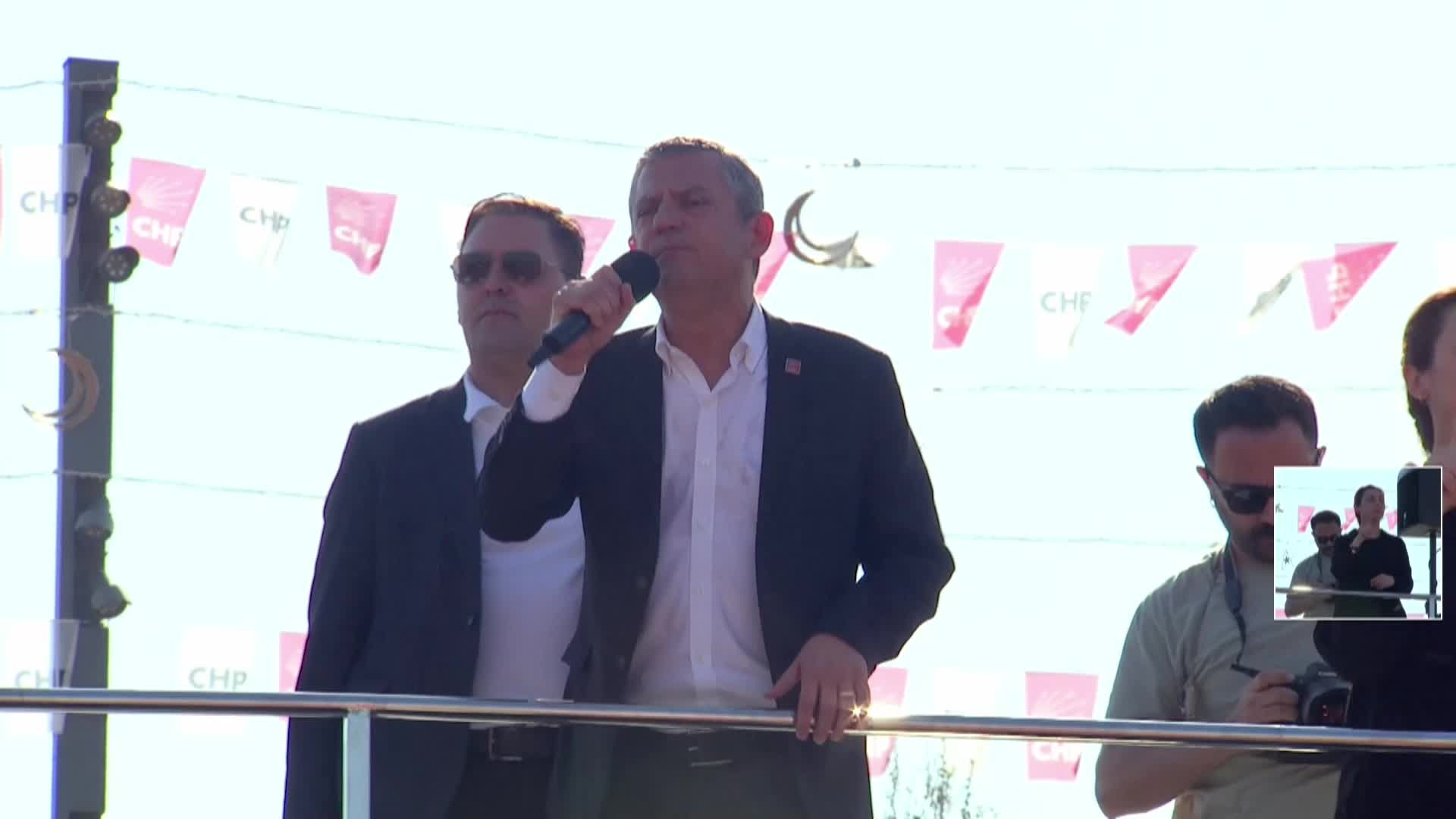 Özgür Özel: CHP'ye düşman hukuku uygulayan kimseyle oturup konuşmam