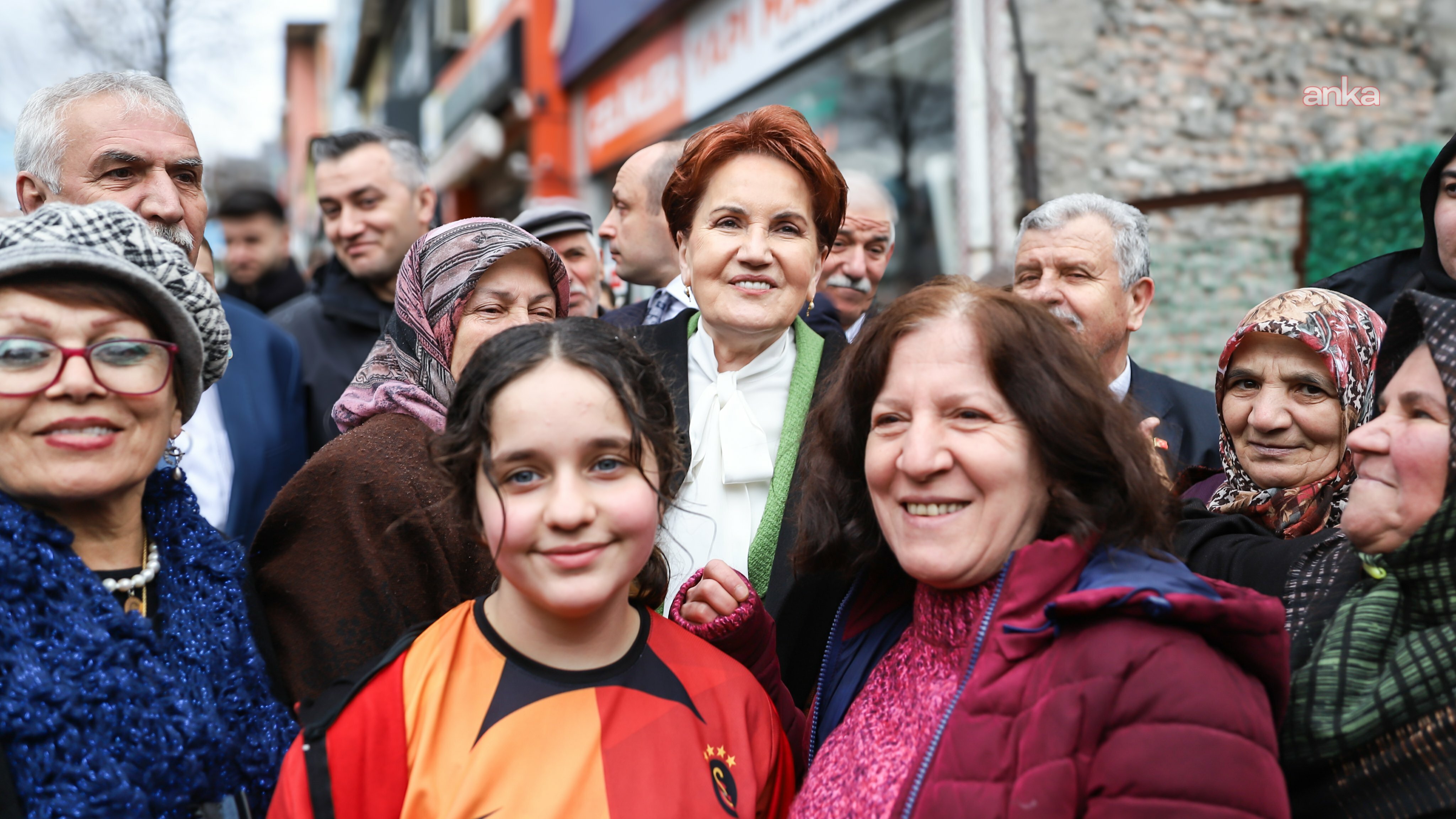 Meral Akşener, vakıf kuruyor