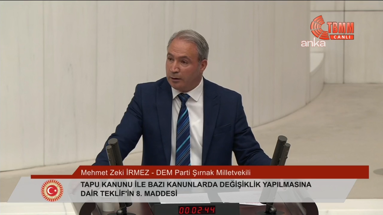 DEM Partili İrmez: Belediyelerin yetkileri Ankara'nın, Cumhurbaşkanlığı'nın, bakanlıkların koridorlarına hapsediliyor