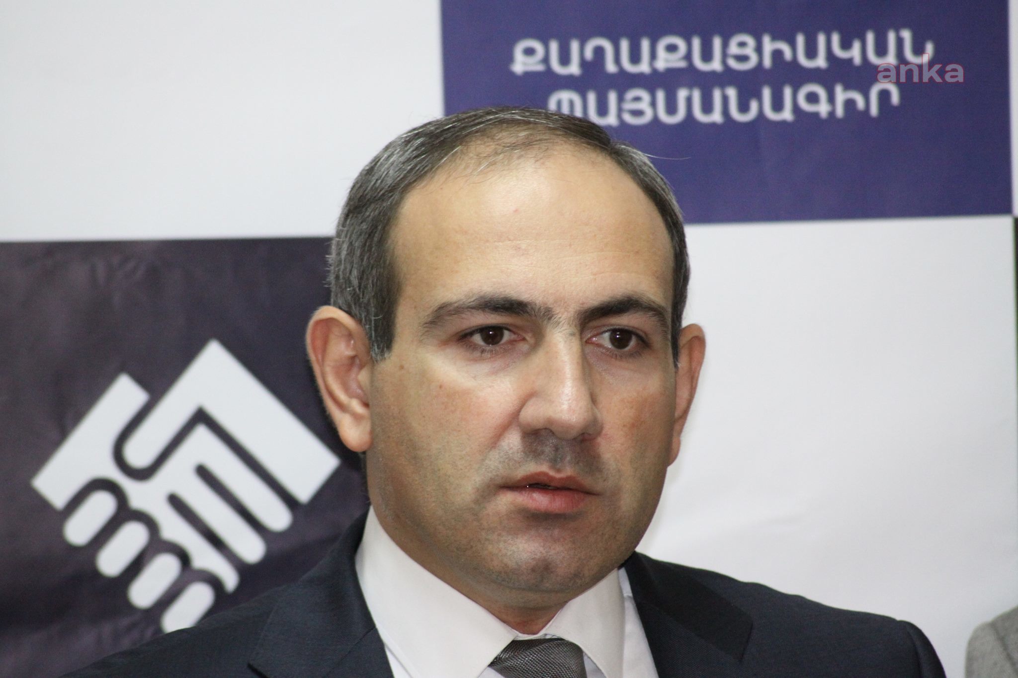 Фейсбук армении. Nikol Pashinyan. Никол Пашинян в молодости. Никол Пашинян азербайджанец. Никол Пашинян без бороды.