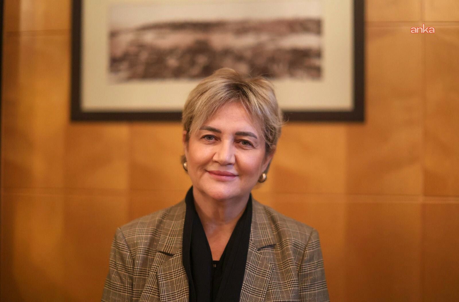 İBB Davası’nın 38’inci gününde İpek Elif Atayman’ın doğum günü kutlandı