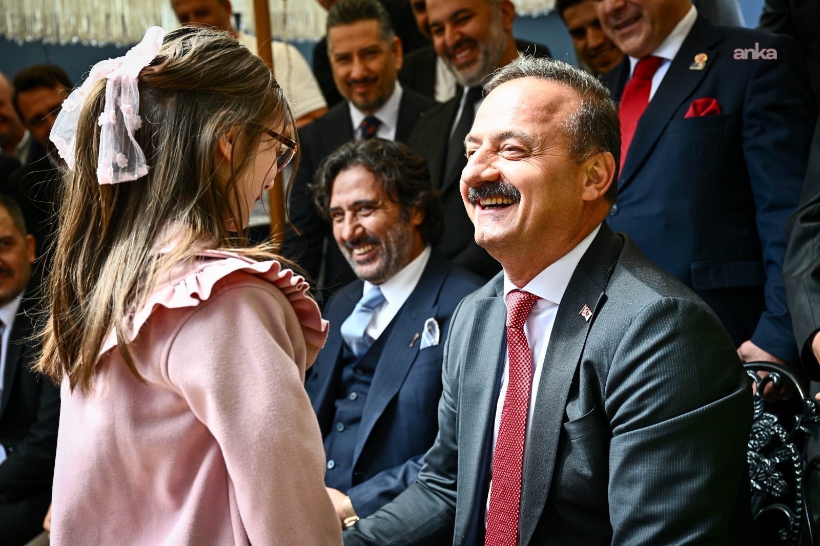 Yavuz Ağıralioğlu: Bayramdan sonra seçim otobüsümüze binecek ve yollara düşeceğiz